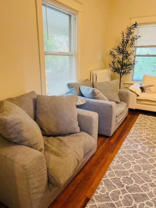 4 Bedroom Dc'S Best Location With Parking, Walk To Clarendon Metro, Shopping And Nightlife! Arlington Exterior foto