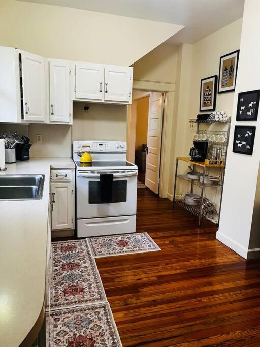 4 Bedroom Dc'S Best Location With Parking, Walk To Clarendon Metro, Shopping And Nightlife! Arlington Exterior foto