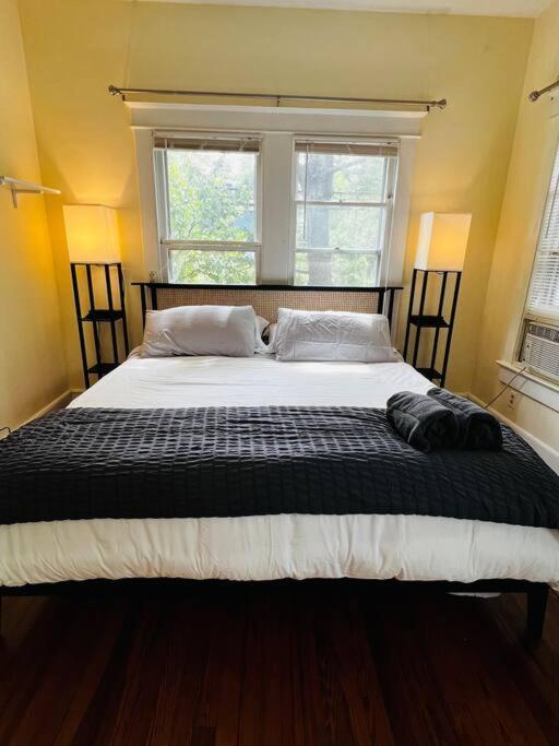 4 Bedroom Dc'S Best Location With Parking, Walk To Clarendon Metro, Shopping And Nightlife! Arlington Exterior foto
